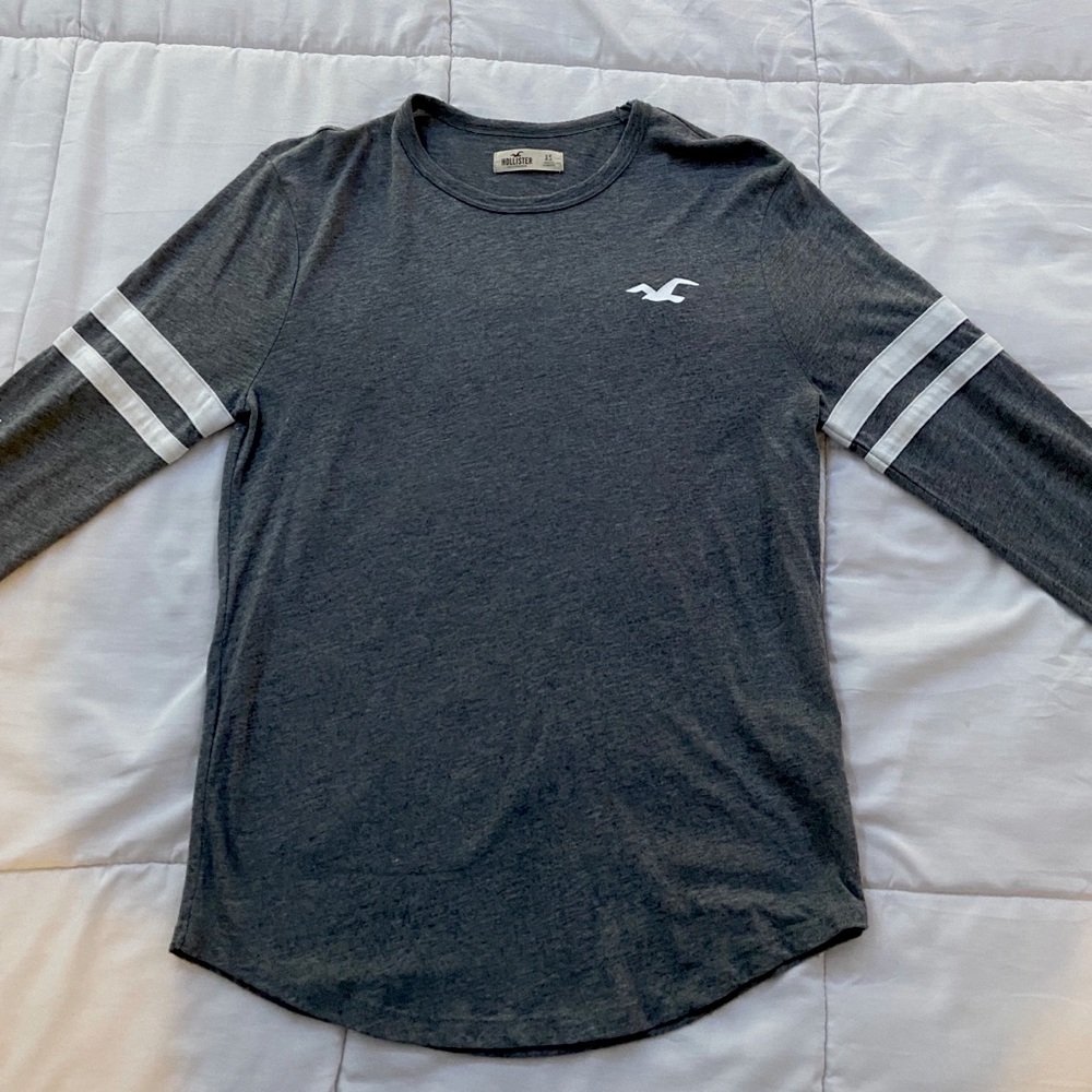 Hollister Women’s Long Sleeve Tee
